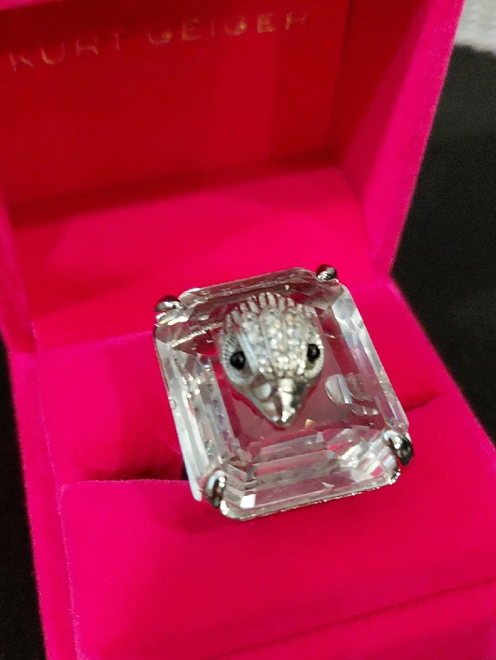KURT GEIGER LONDON EAGLE CRYSTAL RING SIZE 9 - Picture 3 of 10